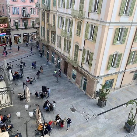 - A Due Passi * San Remo