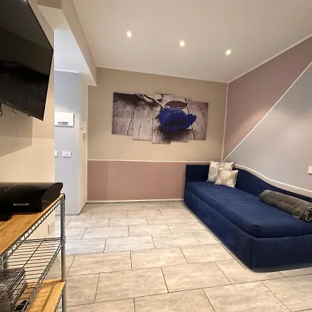 - A Due Passi Apartament